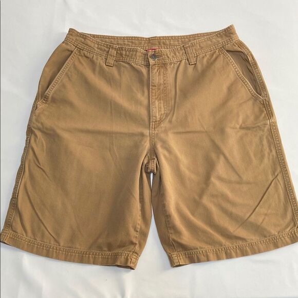 The North Face Tan Flat Front Shorts - Picture 1 of 9
